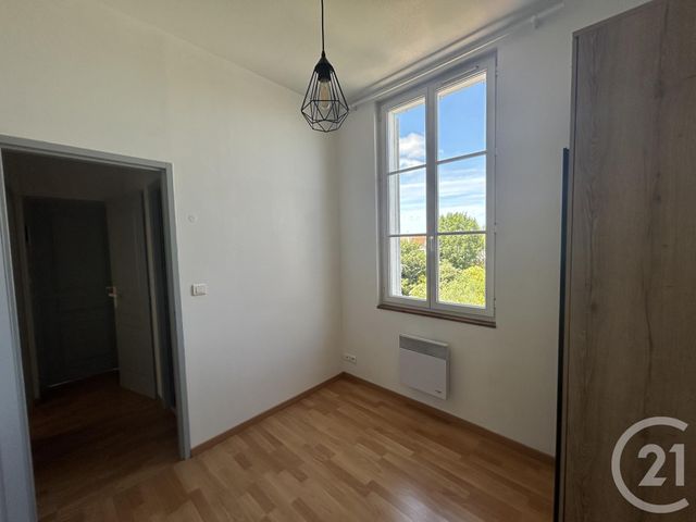 Appartement à louer - 3 pièces - 51.1 m2 - LA ROCHELLE - 17 - POITOU-CHARENTES - Century 21 Agence Du Centre Ville
