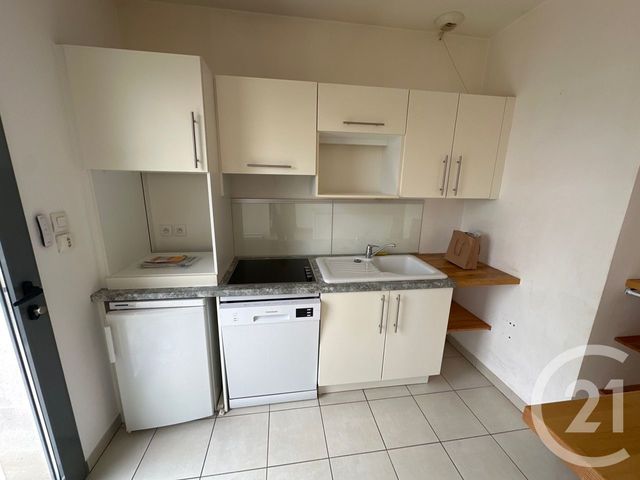 Appartement F3 à louer - 3 pièces - 58.09 m2 - LA ROCHELLE - 17 - POITOU-CHARENTES - Century 21 Agence Du Centre Ville
