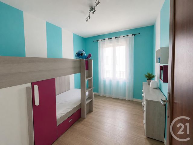 maison à vendre - 7 pièces - 148.0 m2 - PUILBOREAU - 17 - POITOU-CHARENTES - Century 21 Agence Du Centre Ville