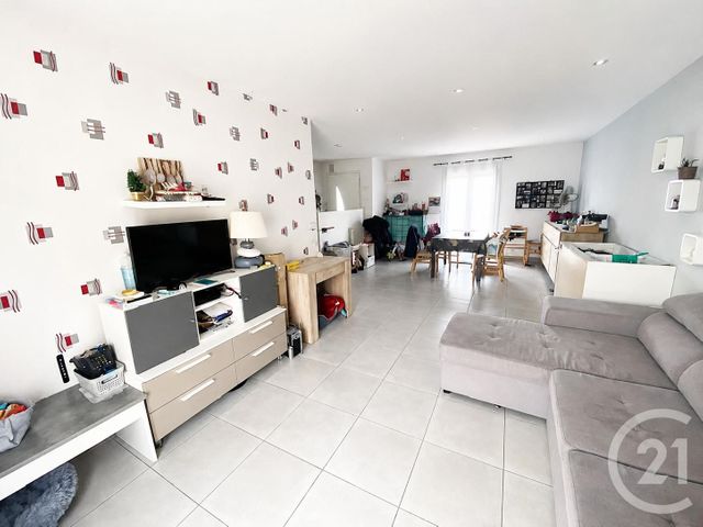maison à vendre - 7 pièces - 148.0 m2 - PUILBOREAU - 17 - POITOU-CHARENTES - Century 21 Agence Du Centre Ville