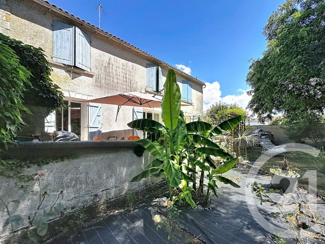 maison à vendre - 5 pièces - 144.18 m2 - STE SOULLE - 17 - POITOU-CHARENTES - Century 21 Agence Du Centre Ville