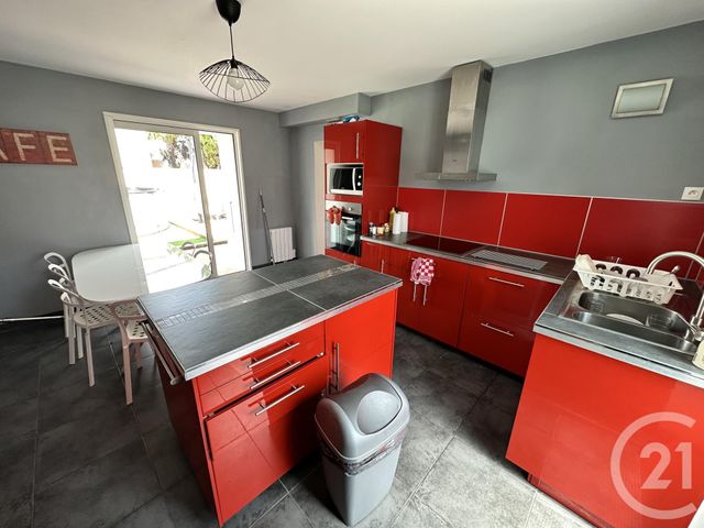 maison à louer - 5 pièces - 83.26 m2 - LA ROCHELLE - 17 - POITOU-CHARENTES - Century 21 Agence Du Centre Ville