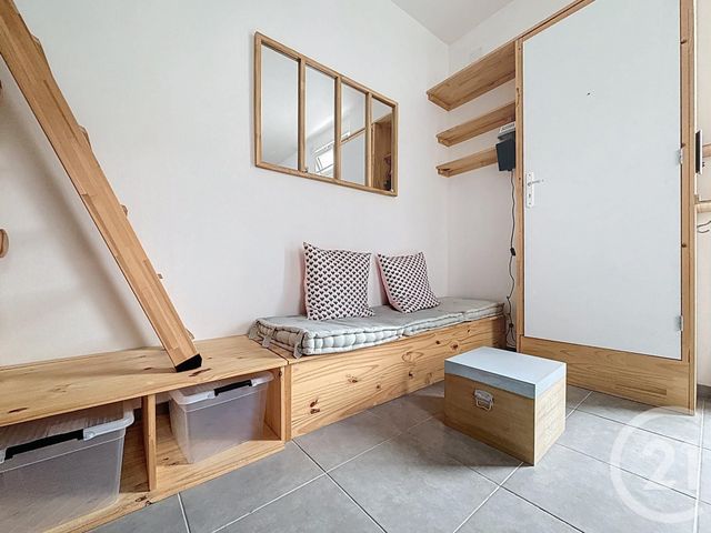 Appartement Studio à louer - 1 pièce - 16.0 m2 - ROCHEFORT - 17 - POITOU-CHARENTES - Century 21 Agence Du Centre Ville