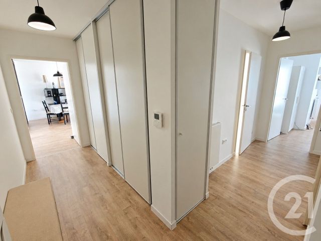 Appartement T4 à vendre - 4 pièces - 85.85 m2 - LA ROCHELLE - 17 - POITOU-CHARENTES - Century 21 Agence Du Centre Ville