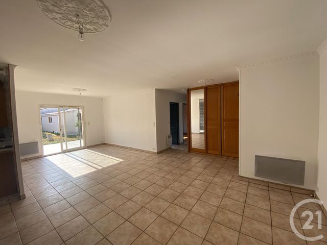 maison à vendre - 4 pièces - 83.25 m2 - PERIGNY - 17 - POITOU-CHARENTES - Century 21 Agence Du Centre Ville