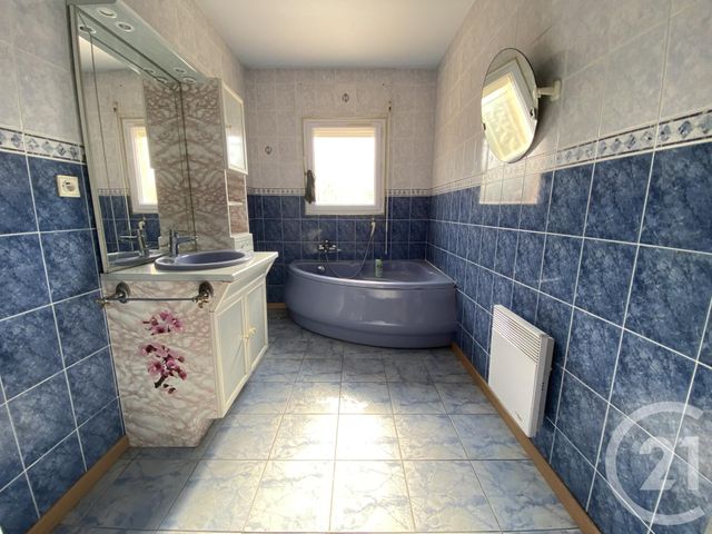 maison à vendre - 4 pièces - 83.25 m2 - PERIGNY - 17 - POITOU-CHARENTES - Century 21 Agence Du Centre Ville