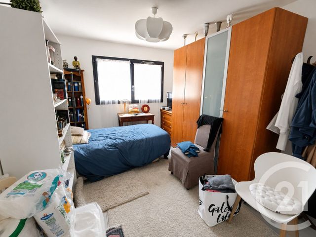 Appartement T4 à vendre - 4 pièces - 84.44 m2 - LA ROCHELLE - 17 - POITOU-CHARENTES - Century 21 Agence Du Centre Ville