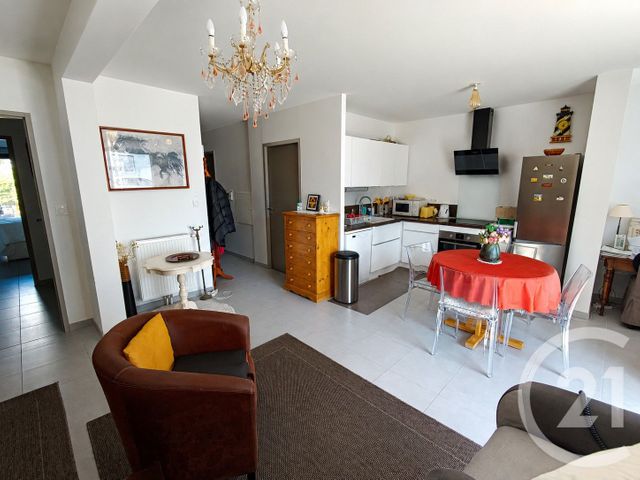 Appartement T4 à vendre - 4 pièces - 84.44 m2 - LA ROCHELLE - 17 - POITOU-CHARENTES - Century 21 Agence Du Centre Ville