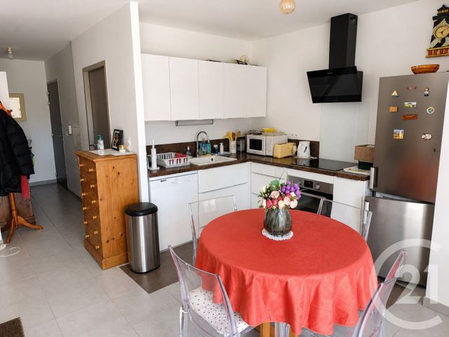 Appartement T4 à vendre - 4 pièces - 84.44 m2 - LA ROCHELLE - 17 - POITOU-CHARENTES - Century 21 Agence Du Centre Ville