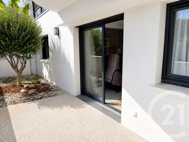 Appartement T4 à vendre - 4 pièces - 84.44 m2 - LA ROCHELLE - 17 - POITOU-CHARENTES - Century 21 Agence Du Centre Ville