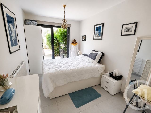 Appartement T4 à vendre - 4 pièces - 84.44 m2 - LA ROCHELLE - 17 - POITOU-CHARENTES - Century 21 Agence Du Centre Ville