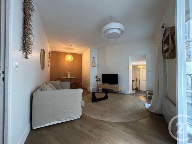 Appartement F2 à louer - 2 pièces - 46.75 m2 - LA ROCHELLE - 17 - POITOU-CHARENTES - Century 21 Agence Du Centre Ville