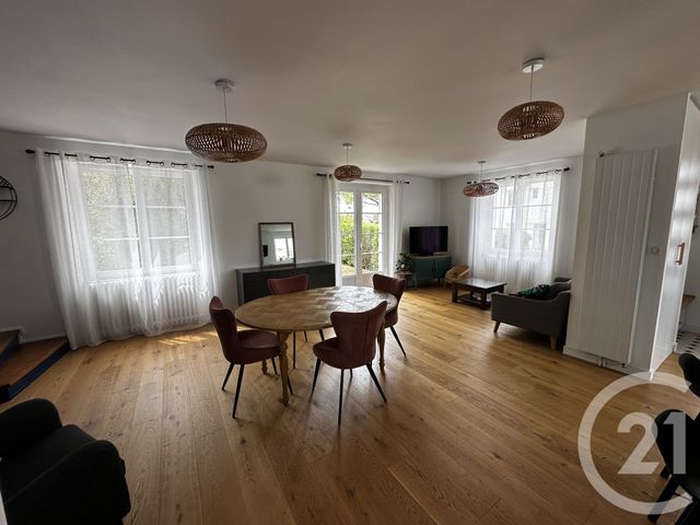 maison à louer - 6 pièces - 135.87 m2 - LA ROCHELLE - 17 - POITOU-CHARENTES - Century 21 Agence Du Centre Ville