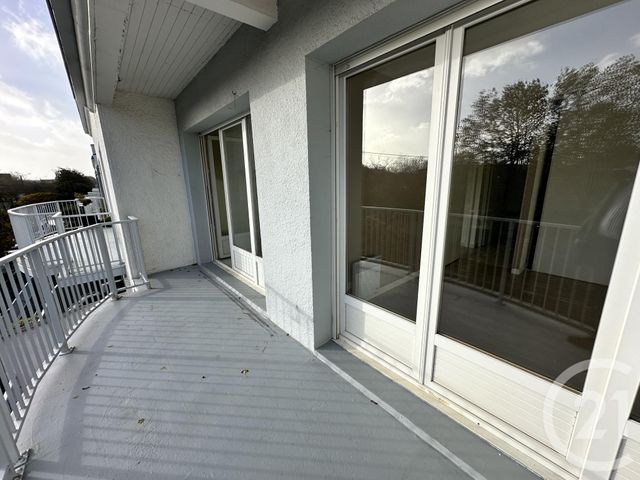 Appartement à louer - 2 pièces - 38.67 m2 - LA ROCHELLE - 17 - POITOU-CHARENTES - Century 21 Agence Du Centre Ville