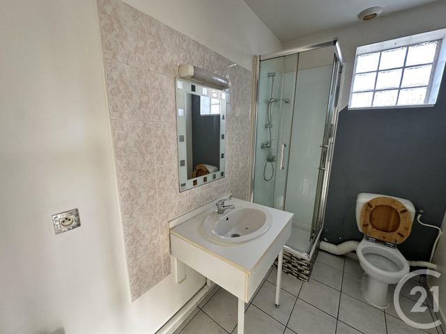 Appartement à louer - 2 pièces - 38.67 m2 - LA ROCHELLE - 17 - POITOU-CHARENTES - Century 21 Agence Du Centre Ville