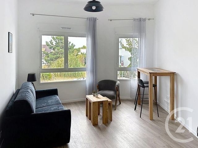 Appartement T1 à louer - 1 pièce - 25.54 m2 - AYTRE - 17 - POITOU-CHARENTES - Century 21 Agence Du Centre Ville