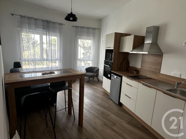 Appartement T1 à louer - 1 pièce - 25.54 m2 - AYTRE - 17 - POITOU-CHARENTES - Century 21 Agence Du Centre Ville