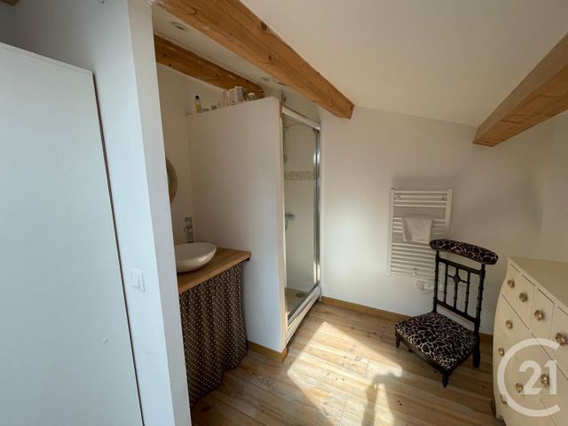 maison à louer - 4 pièces - 16.0 m2 - LA ROCHELLE - 17 - POITOU-CHARENTES - Century 21 Agence Du Centre Ville