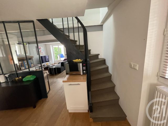 maison à louer - 1 pièce - 12.2 m2 - LA ROCHELLE - 17 - POITOU-CHARENTES - Century 21 Agence Du Centre Ville