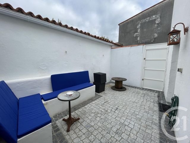 maison à louer - 1 pièce - 9.64 m2 - LA ROCHELLE - 17 - POITOU-CHARENTES - Century 21 Agence Du Centre Ville