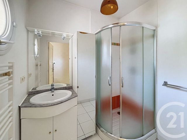 Appartement F3 à vendre - 3 pièces - 52.3 m2 - LA ROCHELLE - 17 - POITOU-CHARENTES - Century 21 Agence Du Centre Ville