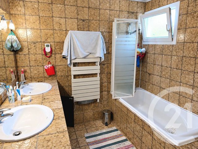 maison à vendre - 6 pièces - 129.0 m2 - MARANS - 17 - POITOU-CHARENTES - Century 21 Agence Du Centre Ville