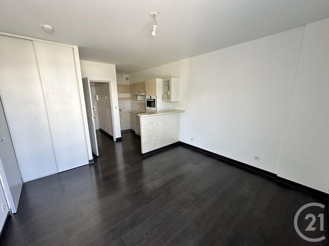 Appartement F2 à louer - 2 pièces - 36.48 m2 - LA ROCHELLE - 17 - POITOU-CHARENTES - Century 21 Agence Du Centre Ville