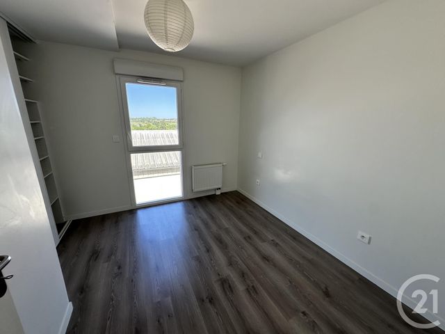 Appartement F3 à louer - 3 pièces - 58.32 m2 - LA ROCHELLE - 17 - POITOU-CHARENTES - Century 21 Agence Du Centre Ville