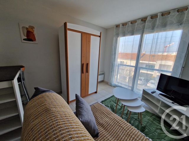 Appartement Studio à louer - 1 pièce - 19.98 m2 - LA ROCHELLE - 17 - POITOU-CHARENTES - Century 21 Agence Du Centre Ville