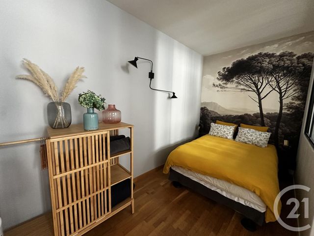 Appartement T1 bis à louer - 2 pièces - 33.35 m2 - LA ROCHELLE - 17 - POITOU-CHARENTES - Century 21 Agence Du Centre Ville