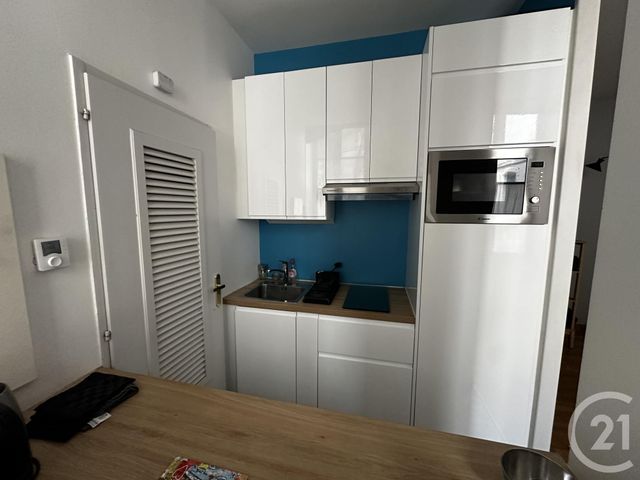 Appartement T1 bis à louer - 2 pièces - 33.35 m2 - LA ROCHELLE - 17 - POITOU-CHARENTES - Century 21 Agence Du Centre Ville