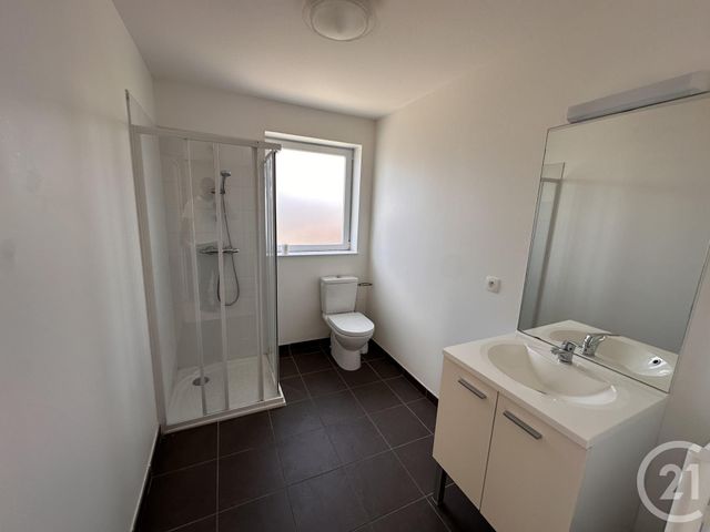 Appartement à louer - 2 pièces - 55.36 m2 - LA ROCHELLE - 17 - POITOU-CHARENTES - Century 21 Agence Du Centre Ville