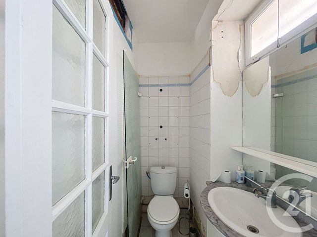 Appartement F1 bis à vendre - 2 pièces - 42.0 m2 - LA ROCHELLE - 17 - POITOU-CHARENTES - Century 21 Agence Du Centre Ville