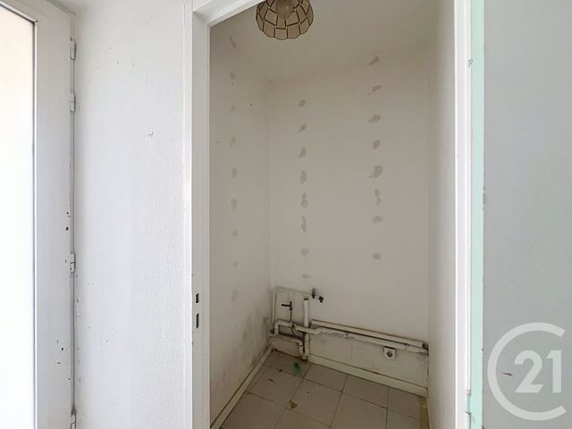 Appartement F1 bis à vendre - 2 pièces - 42.0 m2 - LA ROCHELLE - 17 - POITOU-CHARENTES - Century 21 Agence Du Centre Ville