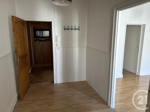 Appartement T3 à louer - 3 pièces - 68.2 m2 - ROCHEFORT - 17 - POITOU-CHARENTES - Century 21 Agence Du Centre Ville