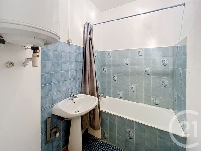 Appartement F2 à vendre - 2 pièces - 45.2 m2 - LA ROCHELLE - 17 - POITOU-CHARENTES - Century 21 Agence Du Centre Ville