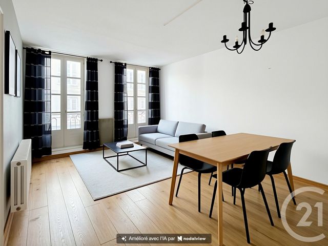 Appartement F2 à vendre - 2 pièces - 45.2 m2 - LA ROCHELLE - 17 - POITOU-CHARENTES - Century 21 Agence Du Centre Ville