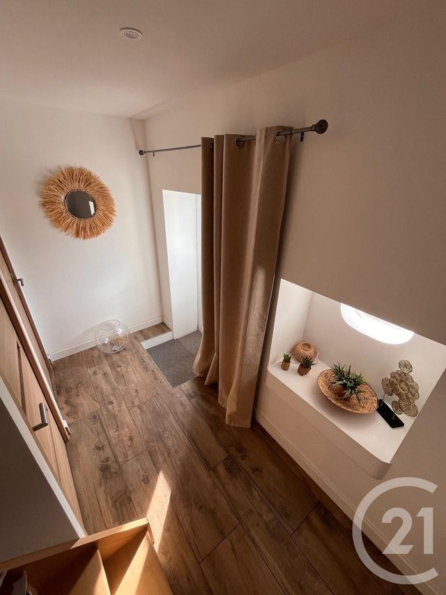 maison à vendre - 6 pièces - 200.0 m2 - BREUIL MAGNE - 17 - POITOU-CHARENTES - Century 21 Agence Du Centre Ville