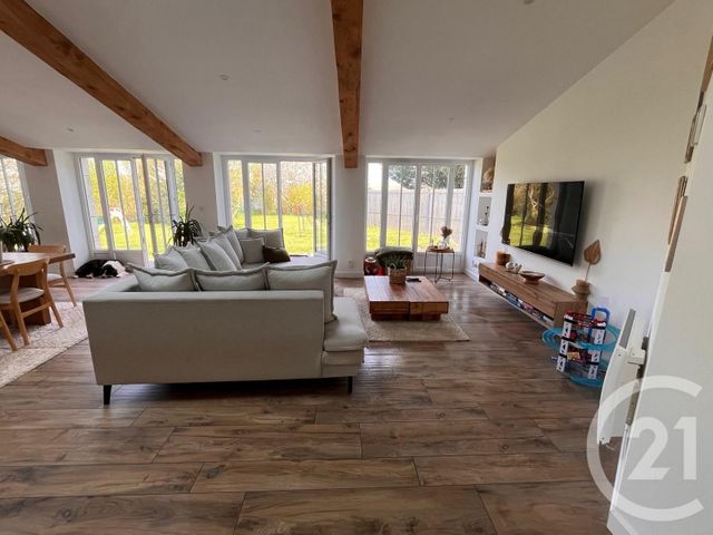 maison à vendre - 6 pièces - 200.0 m2 - BREUIL MAGNE - 17 - POITOU-CHARENTES - Century 21 Agence Du Centre Ville